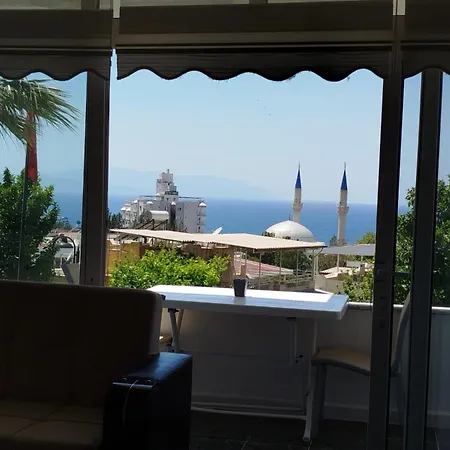Kadinlar Denizi Manzarali Villa