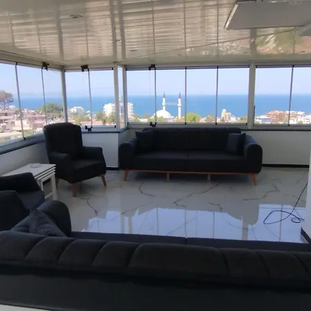 Villa Kadinlar Denizi Manzarali *