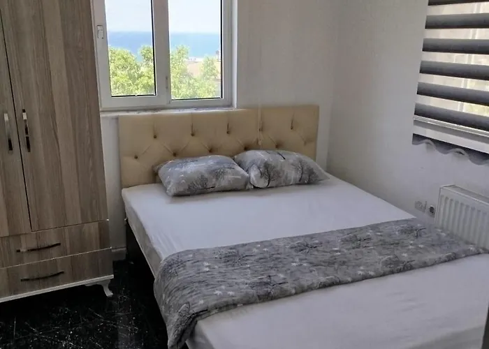 Villa Kadinlar Denizi Manzarali Kusadasi