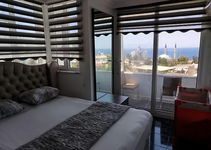 Kadinlar Denizi Manzarali *