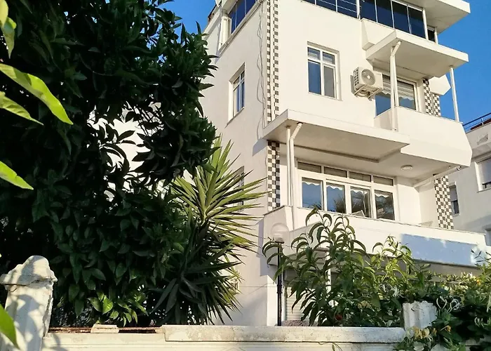 Villa Kadinlar Denizi Manzarali *