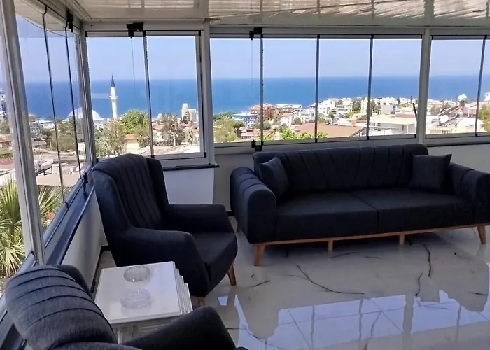 Kadinlar Denizi Manzarali *